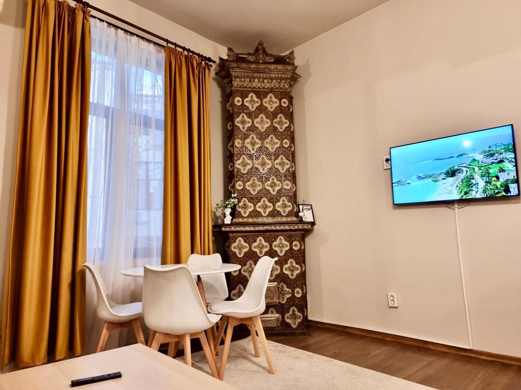 Holiday Apartments Bucureşti Ngoại thất bức ảnh